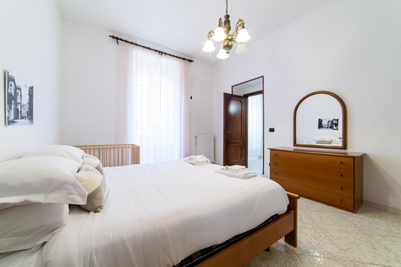 Casa Vacanze “In Centro” ساليرنو المظهر الخارجي الصورة