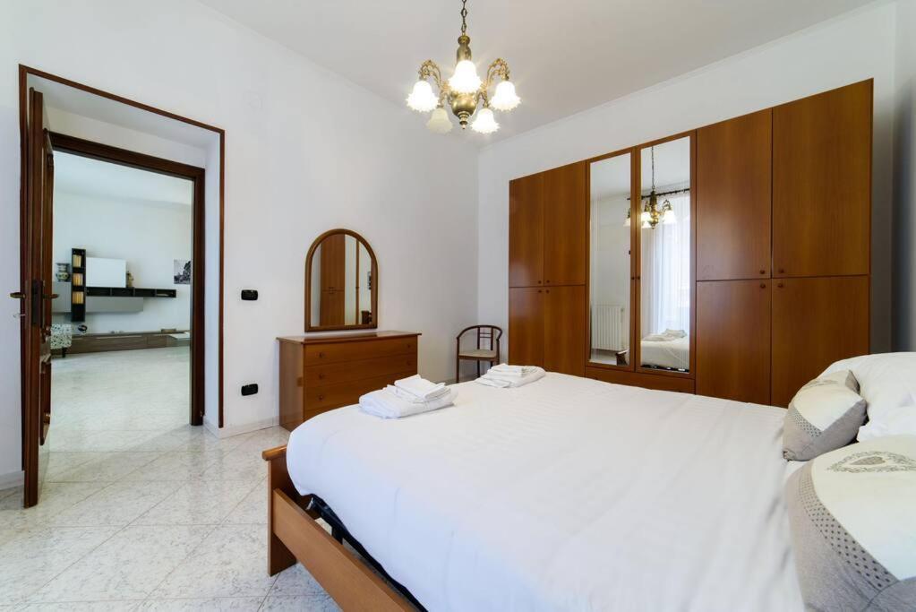 Casa Vacanze “In Centro” ساليرنو المظهر الخارجي الصورة